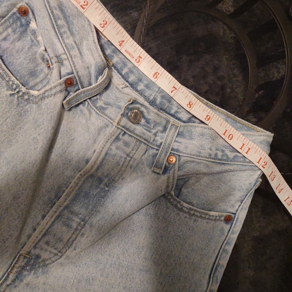 Levi's Vintage Highrise Ribcage Straight Ankle Jeans Size 28W - Picture 12 of 15